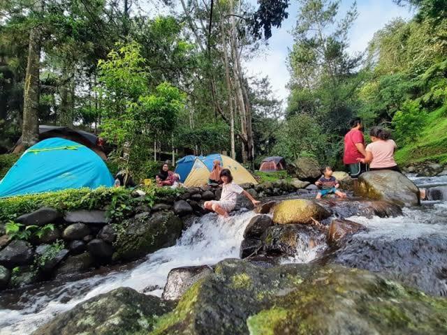 Tapian Ratu Camp Real บูกิตติงกี ภายนอก รูปภาพ